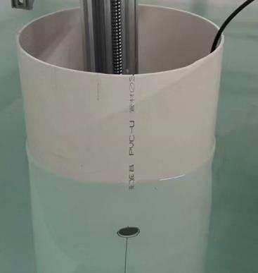 管道缺陷检测试验:PVC 管直径 300 mm